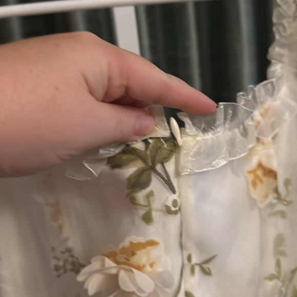 NWT Medium Dolls Kill Sugar Thrillz Yellow Organza Dress Floral Bridal Party - Picture 6 of 6